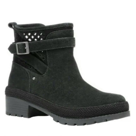 Muck Liberty Womens 7.5 Suede Ankle Boots Black Buckle Strap Stack Block Heel - Picture 1 of 15